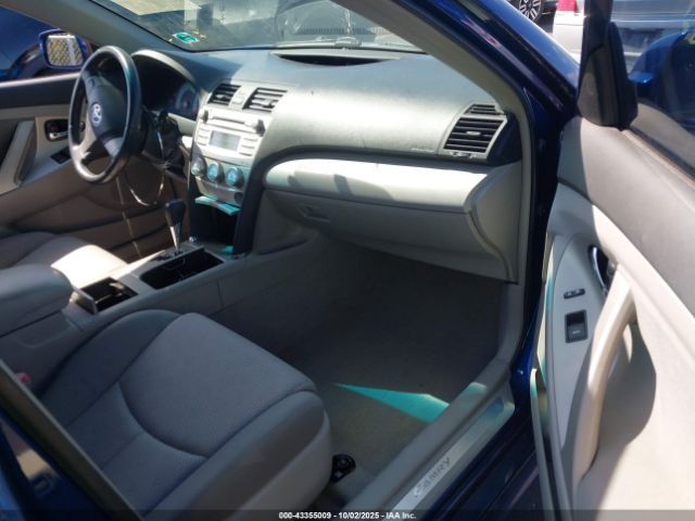 Toyota Camry Se V6 Image 4