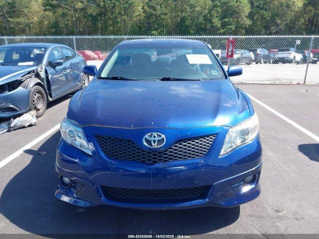 Toyota Camry Se V6 Image 11