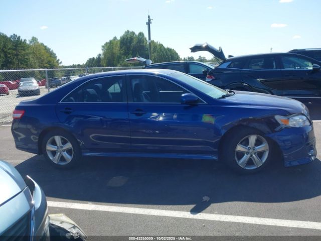 Toyota Camry Se V6 Image 16