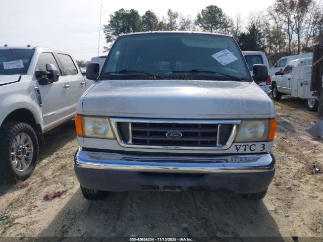 Ford Econoline Image 15