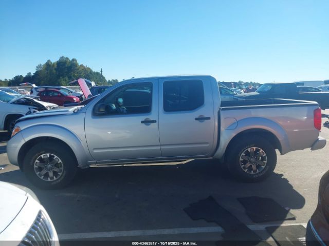 Nissan Frontier Desert Runner Image 4