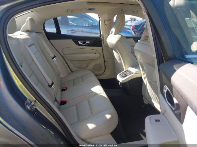 Volvo S60 T5 Inscription Image 9