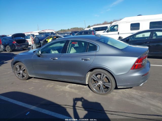 Volvo S60 T5 Inscription Image 6