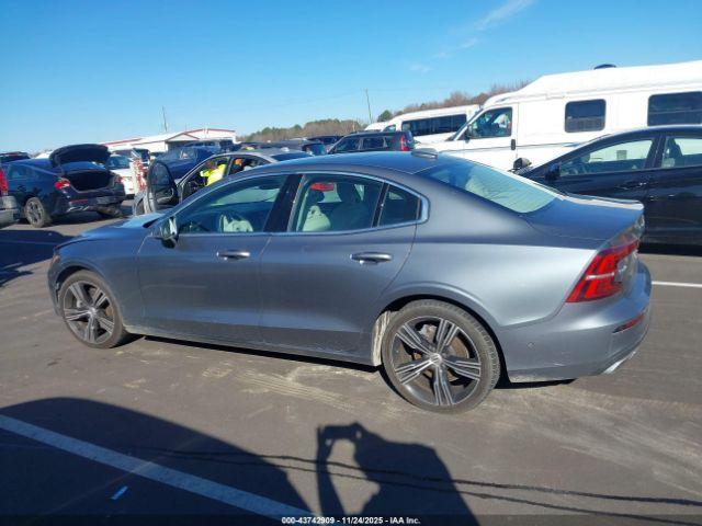 Volvo S60 T5 Inscription Image 6
