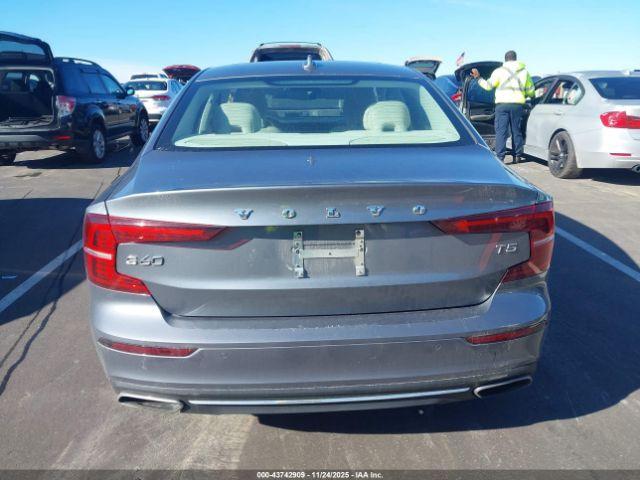 Volvo S60 T5 Inscription Image 8