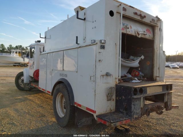 International 4000 4700 Image 5