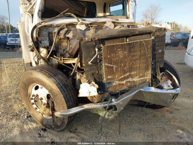 International 4000 4700 Image 3