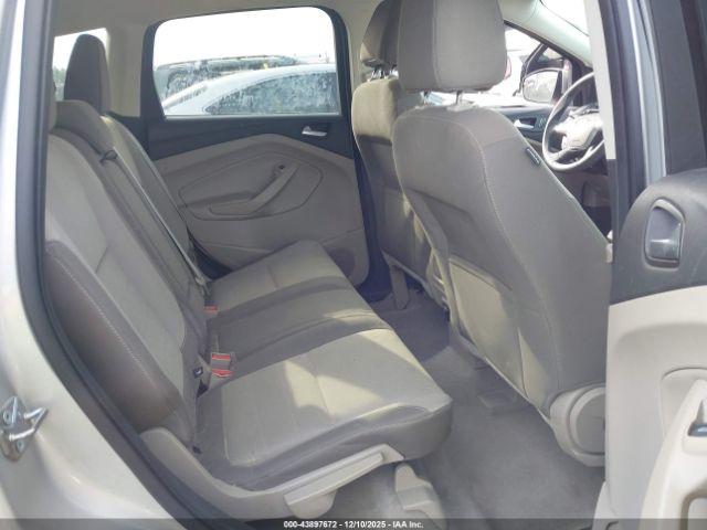 Ford Escape Se Image 3