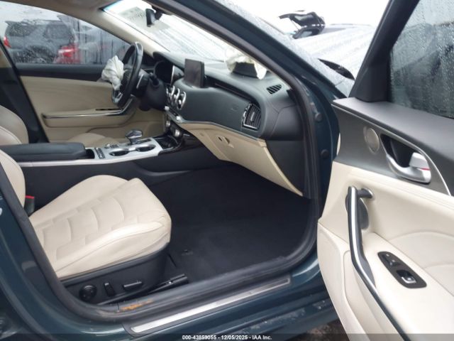 Kia Stinger Gt2 Image 11