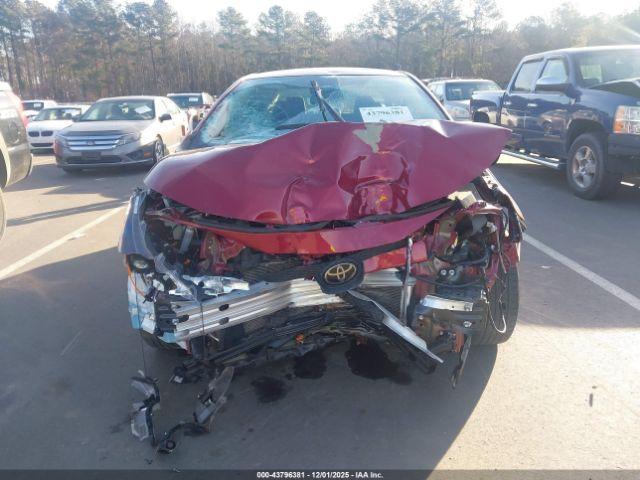 Toyota Corolla Le Image 9