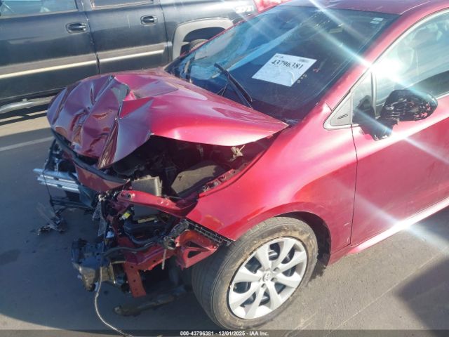 Toyota Corolla Le Image 15