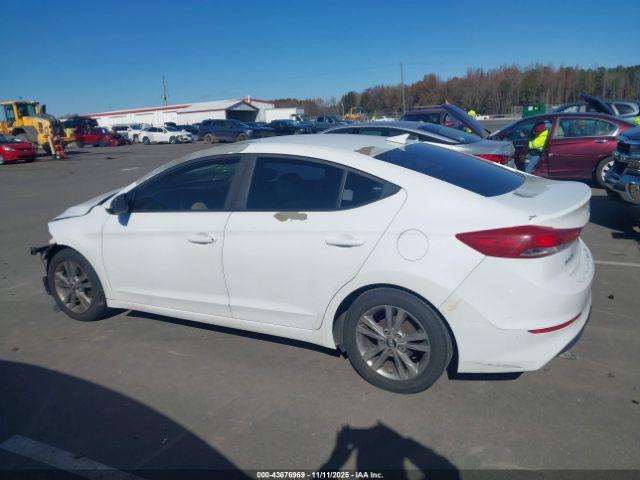 Hyundai ELANTRA Se Image 11