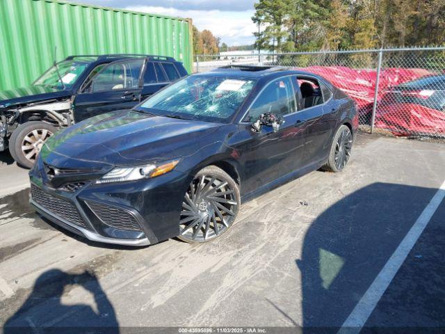 Toyota Camry Xse Image 11