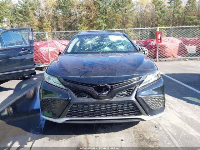 Toyota Camry Xse Image 17