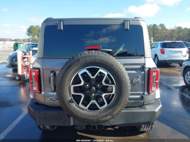 Ford Bronco Outer Banks Image 13