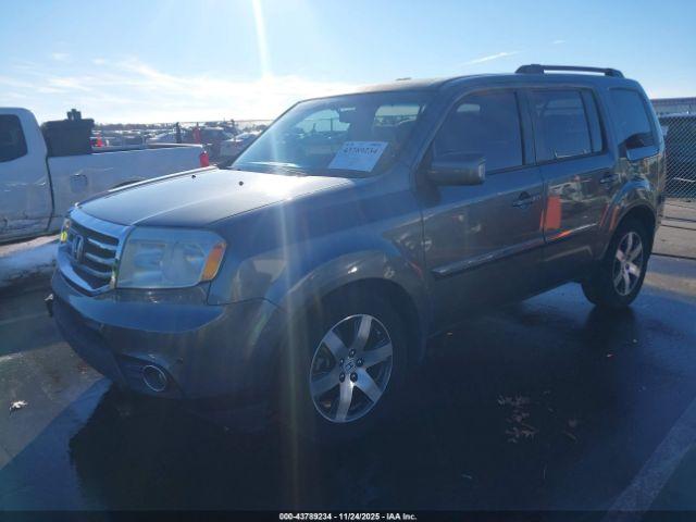 Honda Pilot Touring Image 14