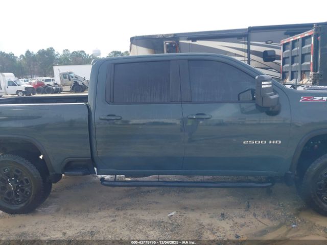 Chevrolet Silverado 2500 4wd  Standard Bed Lt Image 8