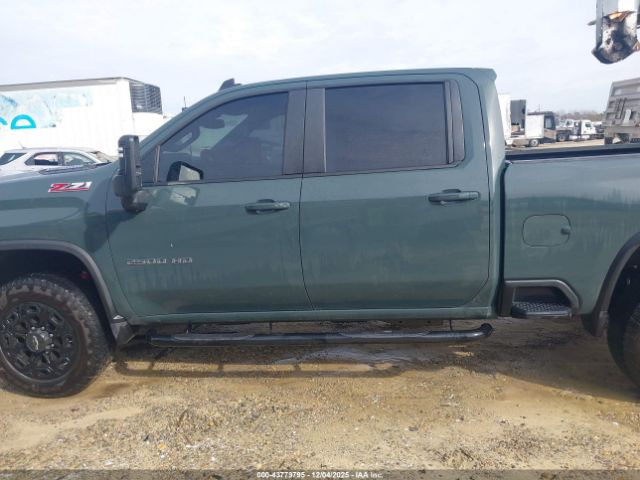Chevrolet Silverado 2500 4wd  Standard Bed Lt Image 12