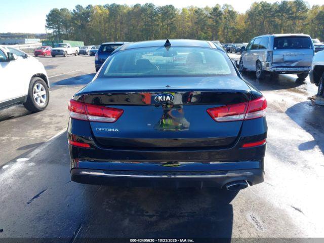 Kia Optima Lx Image 15