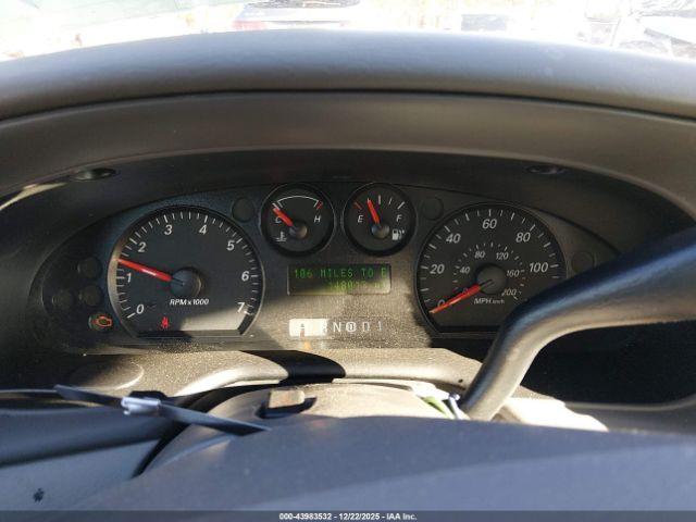 Ford Taurus Se Image 12