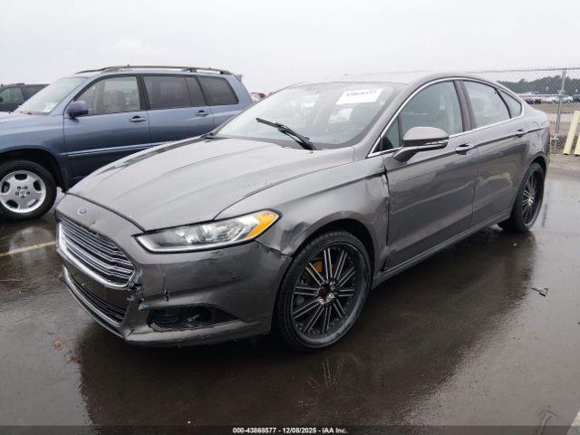 Ford Fusion Titanium Image 3