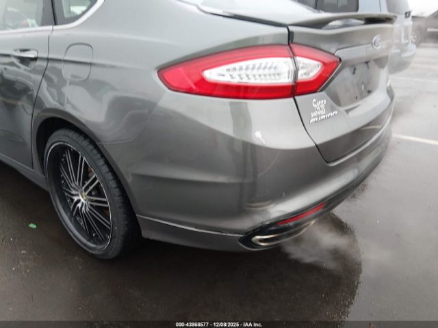 Ford Fusion Titanium Image 13