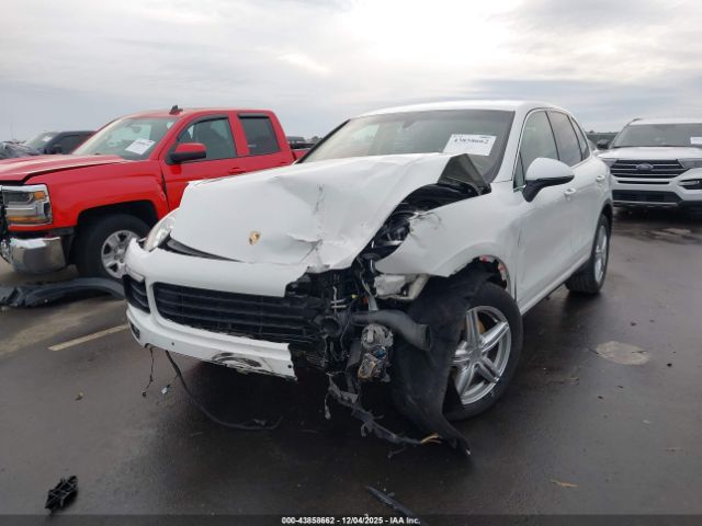 Porsche Cayenne Image 5