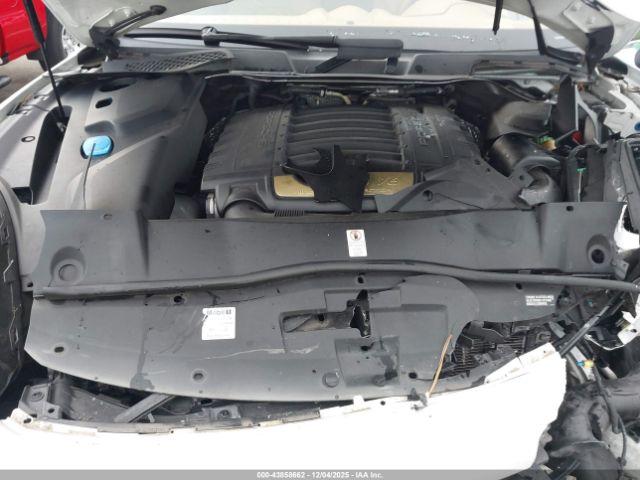 Porsche Cayenne Image 7