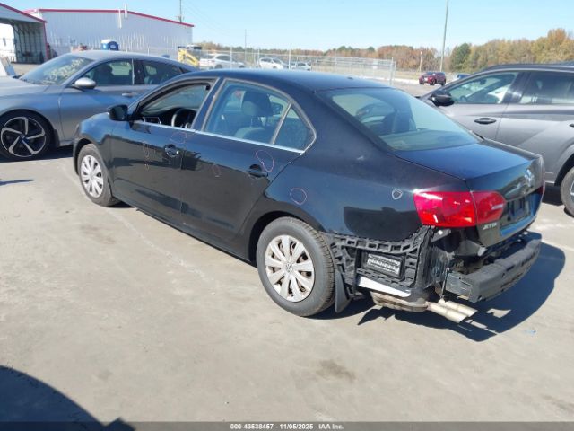 Volkswagen Jetta 2.0l S Image 13