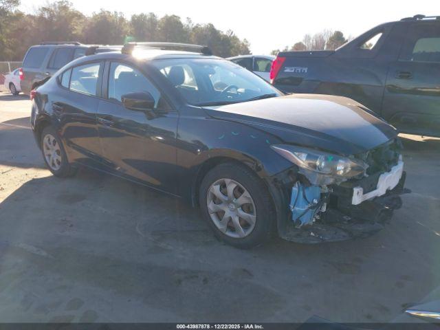  Salvage Mazda Mazda3