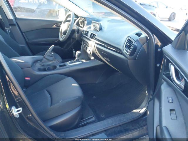 Mazda Mazda3 I Sport Image 4