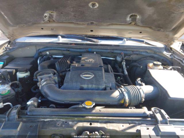 Nissan Pathfinder Se Image 9