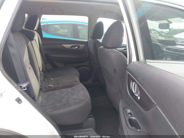 Nissan Rogue Sv Image 17