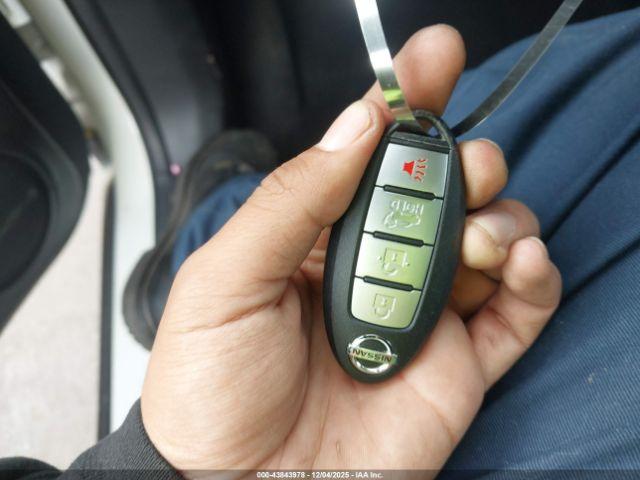 Nissan Rogue Sv Image 15