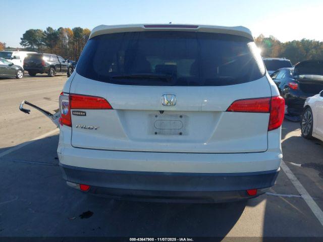 Honda Pilot Ex Image 16