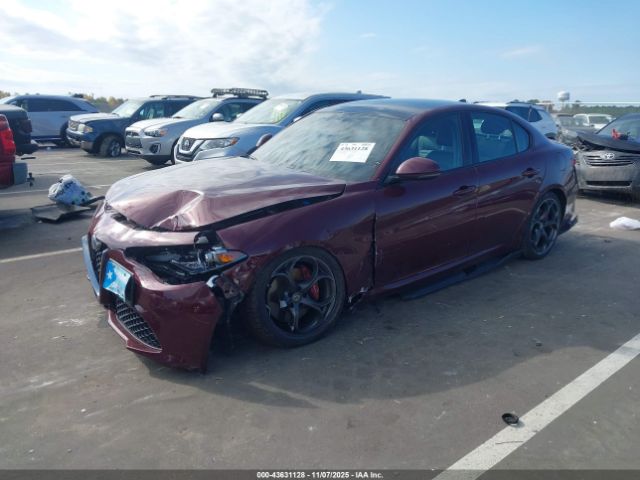 Alfa Romeo Giulia Ti Sport Awd Image 5