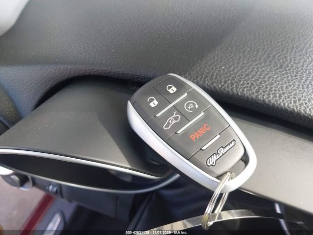 Alfa Romeo Giulia Ti Sport Awd Image 7