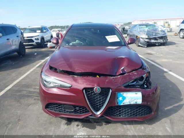 Alfa Romeo Giulia Ti Sport Awd Image 11