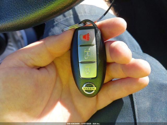 Nissan Murano S Image 9