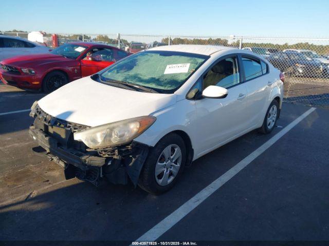 Kia Forte Lx Image 13