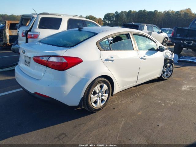 Kia Forte Lx Image 9