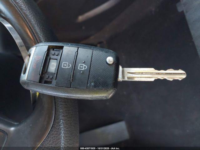 Kia Forte Lx Image 15