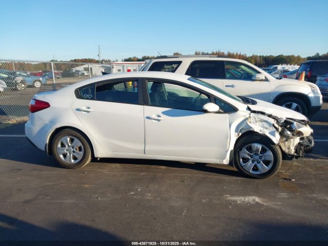 Kia Forte Lx Image 4