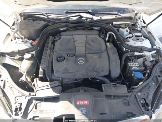 Mercedes-Benz E-Class Image 15