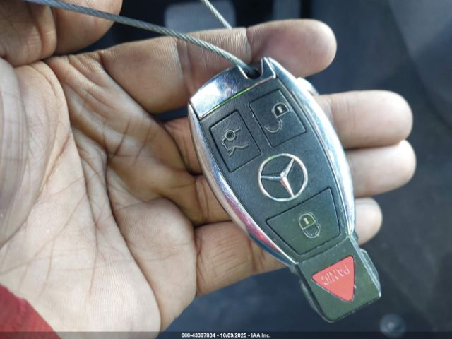 Mercedes-Benz E-Class Image 7