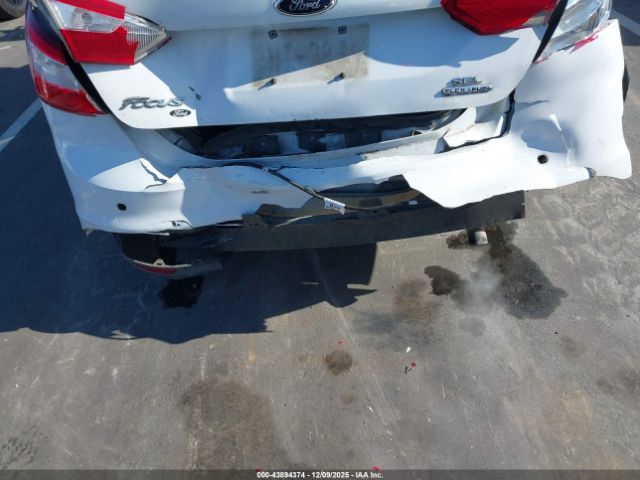 Ford Focus Sel Image 6