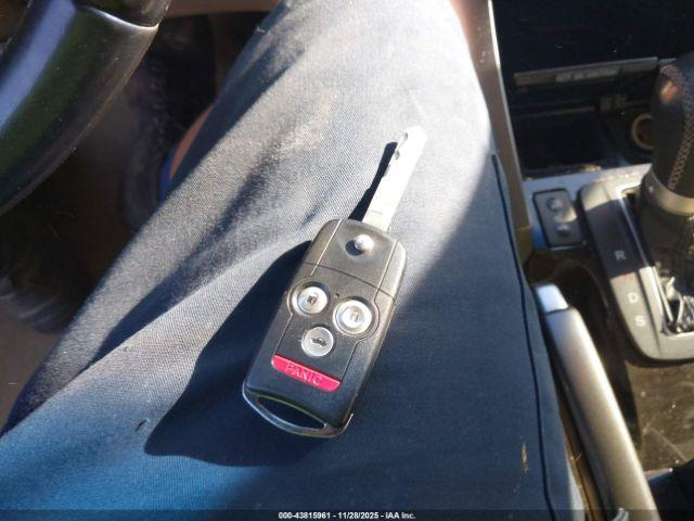 Acura TSX 2.4 Image 2