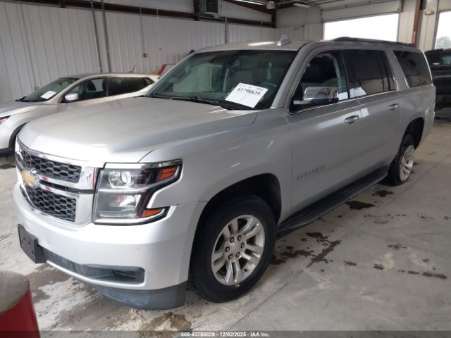 Chevrolet Suburban Lt Image 10