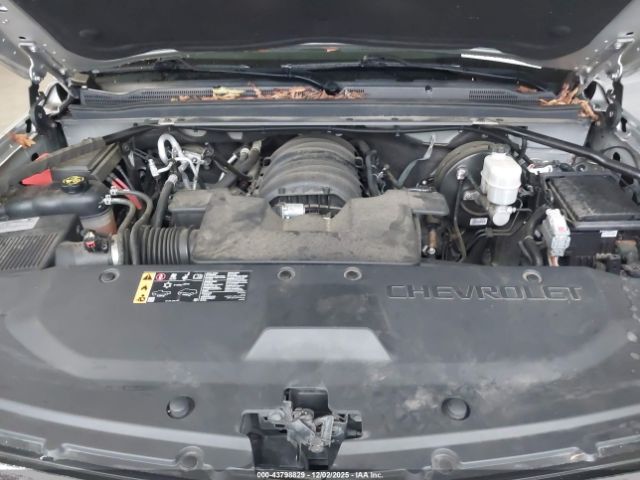 Chevrolet Suburban Lt Image 14