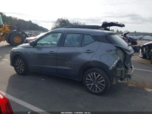 Nissan Kicks Sv Xtronic Cvt Image 9